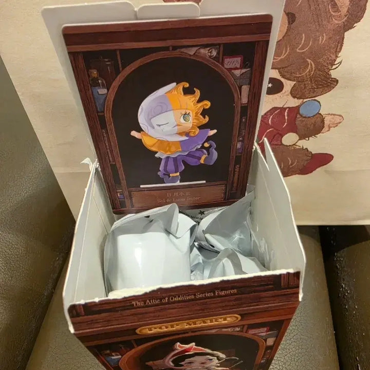 [BUNJANG] Pop Mart Molly Strange Attic Series / 팝마트 기묘한 다락방 시리즈 몰리