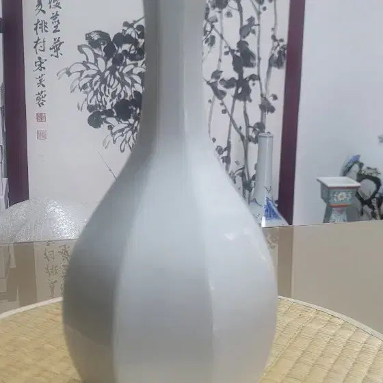 [BUNJANG] White Porcelain Octagonal Vase 30cm / 백자 팔각병놉이30