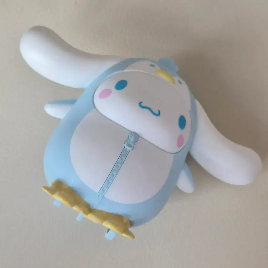 [BUNJANG] Sanrio Cinnamoroll Penguin Parade Figure / [소장품] 산리오 랜덤 피규어 > 시나모롤 팽귄 퍼레이드 피규어