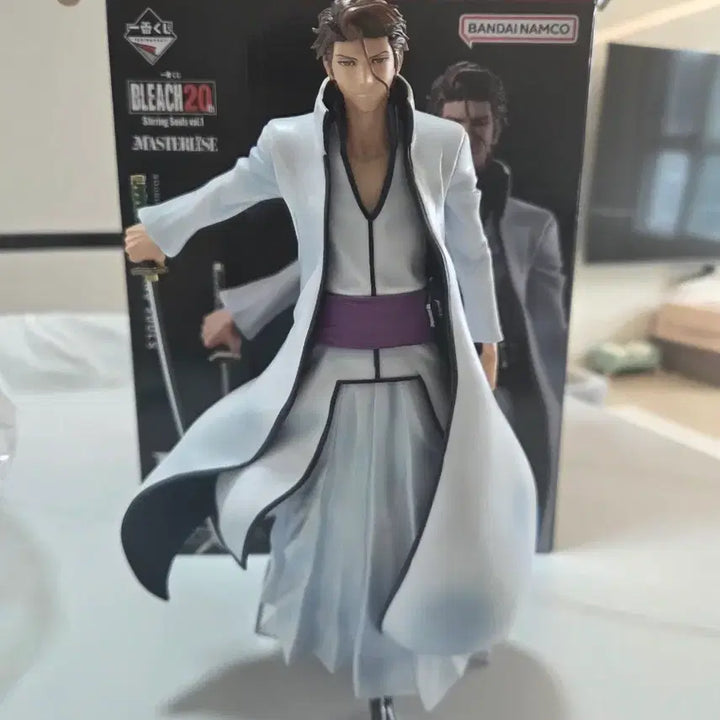 [BUNJANG] Bleach Aizen Ichibansho B Prize Figure / 블리치 제일복권 아이젠 b상