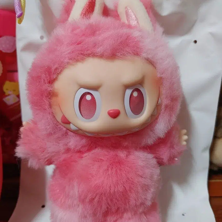 [BUNJANG] POP MART THE MONSTERS Highlight Series Doll Keychain - Love / [팝마트] THE MONSTERS 하이라이트 시리즈 인형 키링 - 사랑