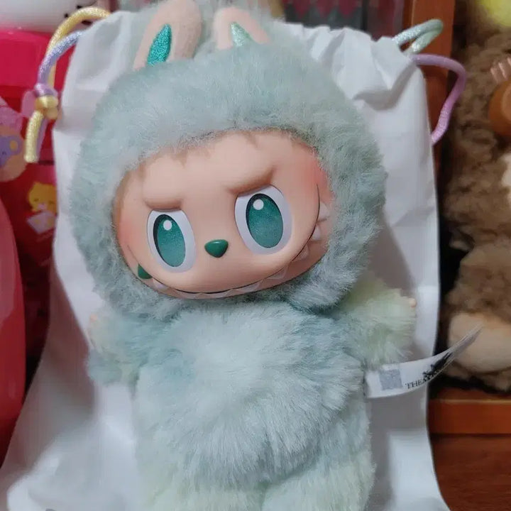 [BUNJANG] Pop Mart The Monsters Highlight Series Doll Keychain - Serenity / [팝마트] THE MONSTERS 하이라이트 시리즈 인형 키링 - 평온