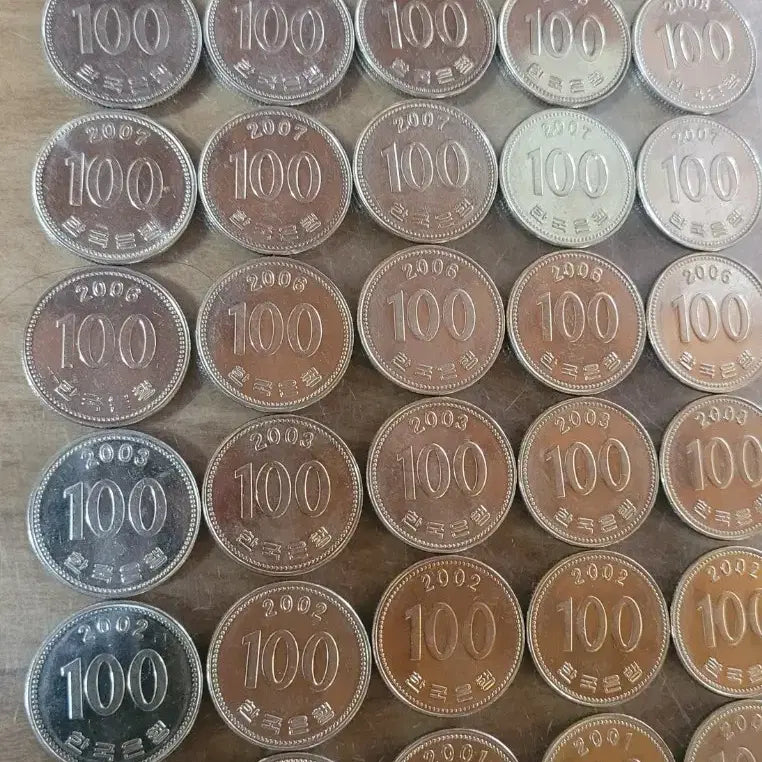 [BUNJANG] Korean 100 Won Coin Year Bundle (34 Coins) / 100원 동전 년도별 묶음