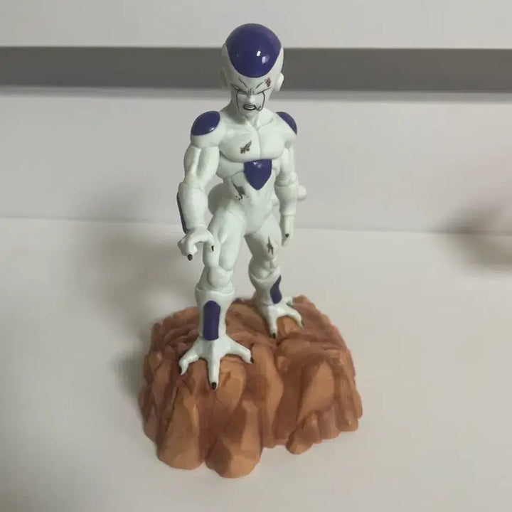 [BUNJANG] Dragon Ball Freezer Figure / 드래곤볼 피규어 프리저