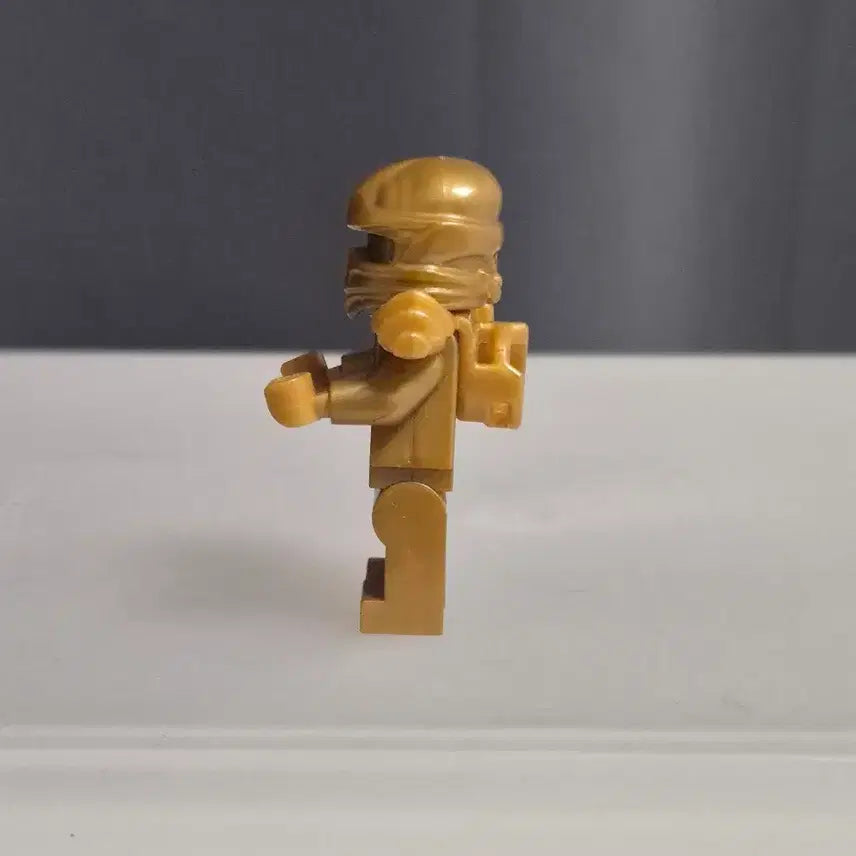 [BUNJANG] LEGO Ninjago Gold Ninja Action Figure / 레고닌자고 골드닌자 판매합니다