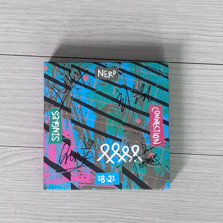 [BUNJANG] Nerd Connection Signed 18-21 Single (Single 8 Package) / 너드커넥션 Singles 18-21 (Single 8 Package) 친필 사인반