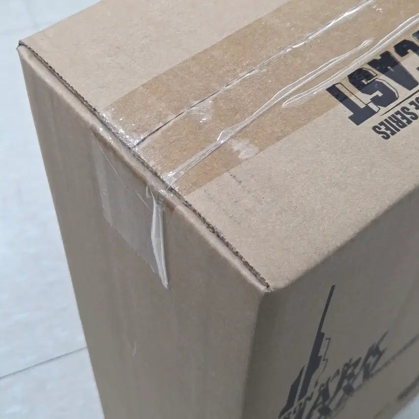 [BUNJANG] Hot Toys Endgame MK85 Battle Damaged Version Sealed / 핫토이) 미개봉 엔드게임 MK85 배틀데미지버젼