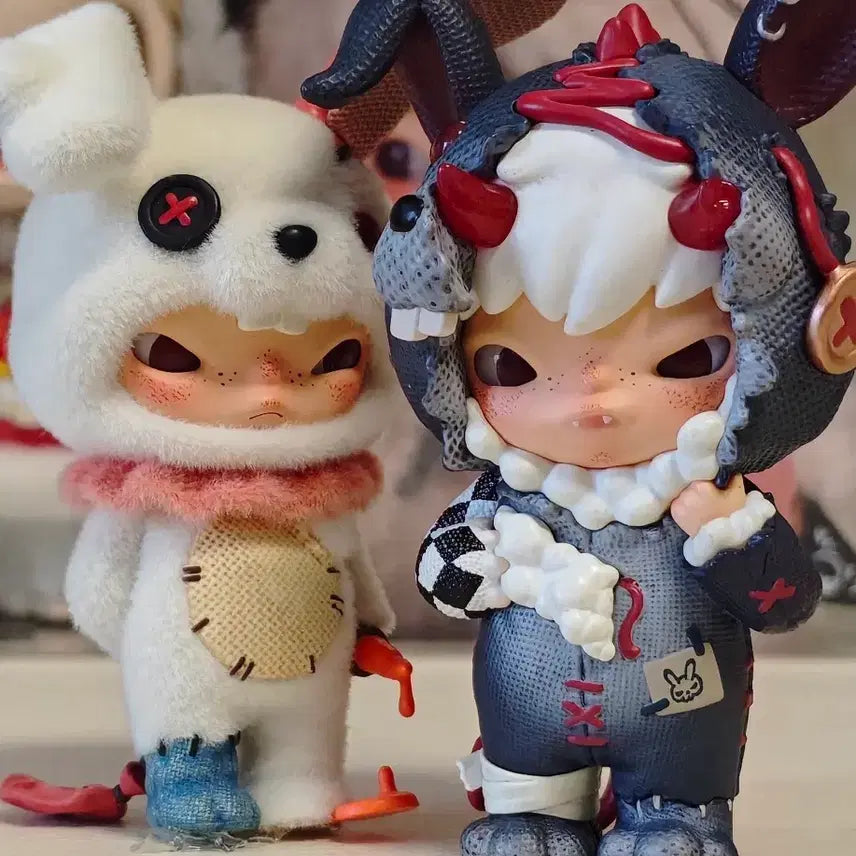 [BUNJANG] Pop Mart Hirono Halloween Series Bundle / 미개봉 팝마트 Hirono 할로윈 시리즈 히로노 2개 묶음 판매