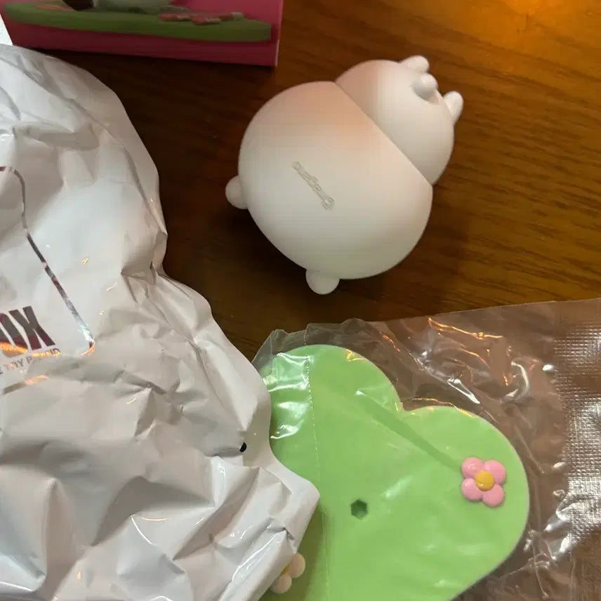 [BUNJANG] Chiikawa Darake - Too Many Umeboshi Figure / 치이카와 다라케 투성이 피규어 우메보시