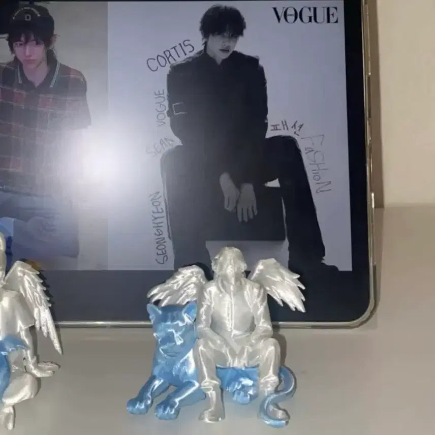 [BUNJANG] Cortis Seonghyun 3D Printed Angel Figure / 코르티스 성현 키링 피규어 3d 프린팅 천사 엔젤 비공굿