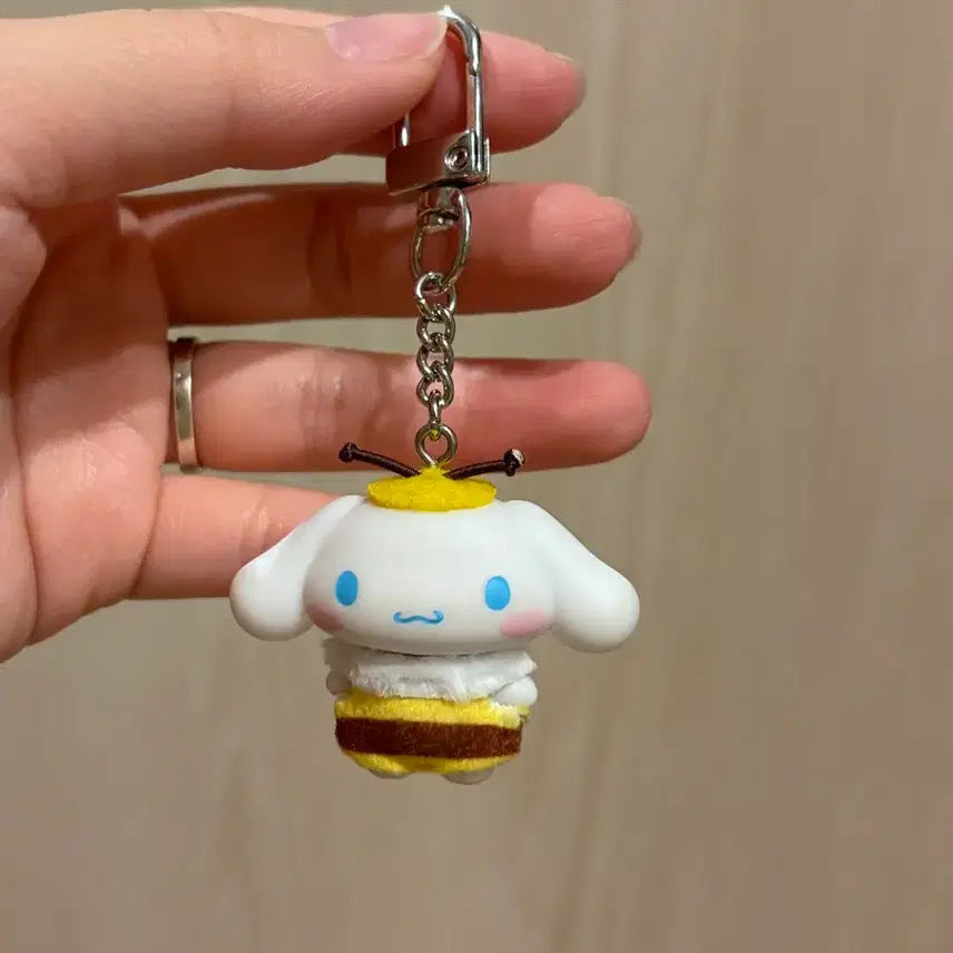 [BUNJANG] Cinnamoroll Chibi Tomo Insect Plush / 시나모롤 곤충 치비토모