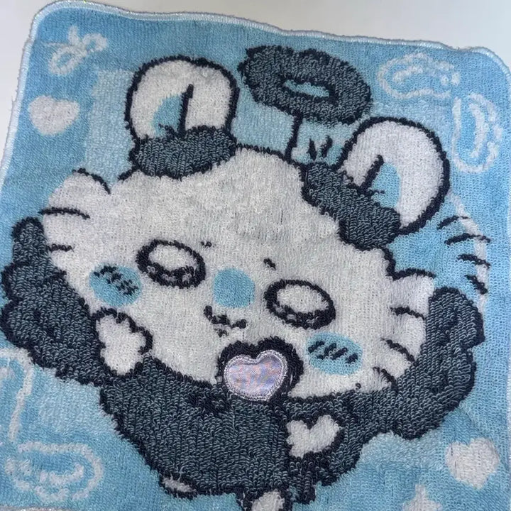 [BUNJANG] Chiiikawa Momonga Angel Handkerchief Mini Towel / 먼작귀 치이카와 모몽가 손수건 미니타월 타올 미니 수건 모몬가 엔젤 천사 굿즈 가챠 뽑기