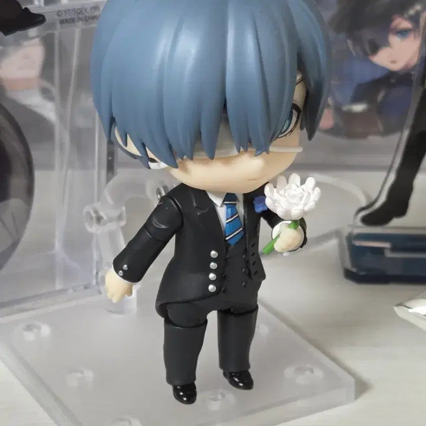 [BUNJANG] Black Butler Ciel Phantomhive Dormitory Nendoroid / 흑집사 시엘 기숙 넨도