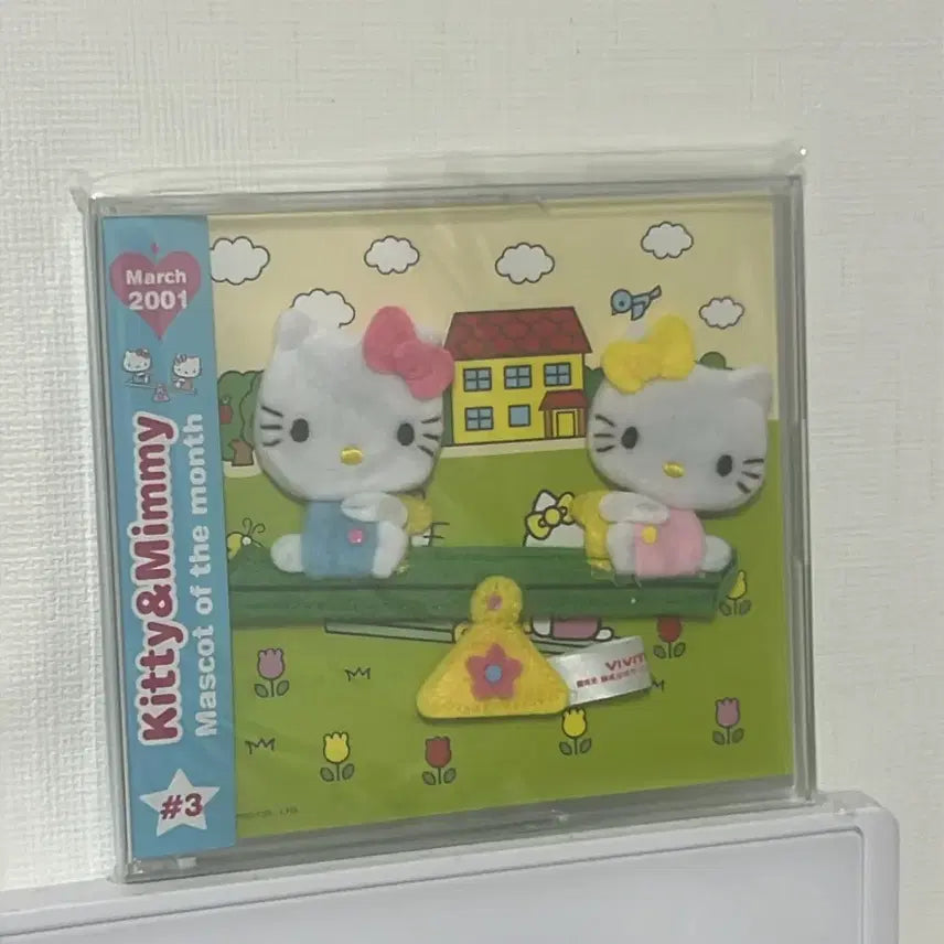 [BUNJANG] Sanrio Hello Kitty &amp; Mimi Butterfly 2001 Seesaw Magnet CD Frame / 고전 키티미미 비비틱스 마그넷 방꾸 CD 액자 2001 시소