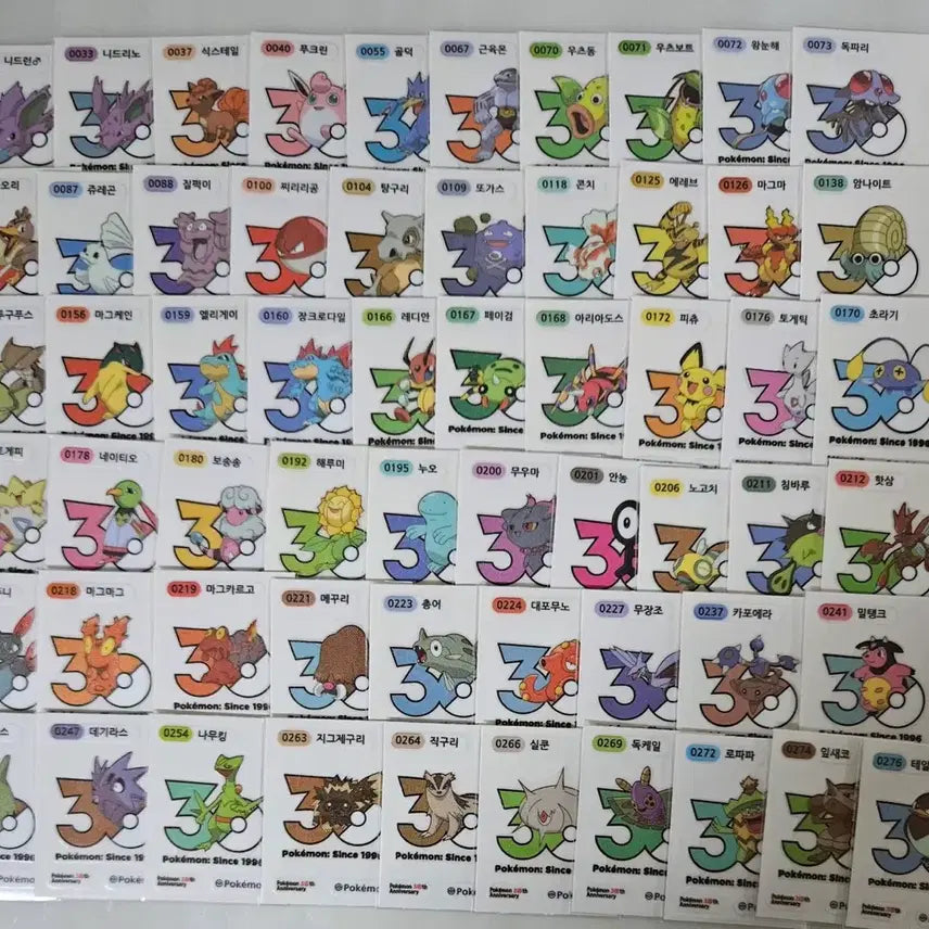 [BUNJANG] Pokemon 30th Anniversary 1013 Logo Stickers / 포켓몬 30주년 1013종 로고띠부씰 판매합니다
