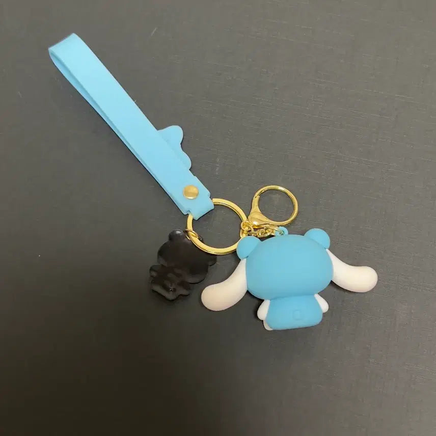 [BUNJANG] Cinnamoroll Figure Strap Keychain / 시나모롤 피규어 스트랩 키링