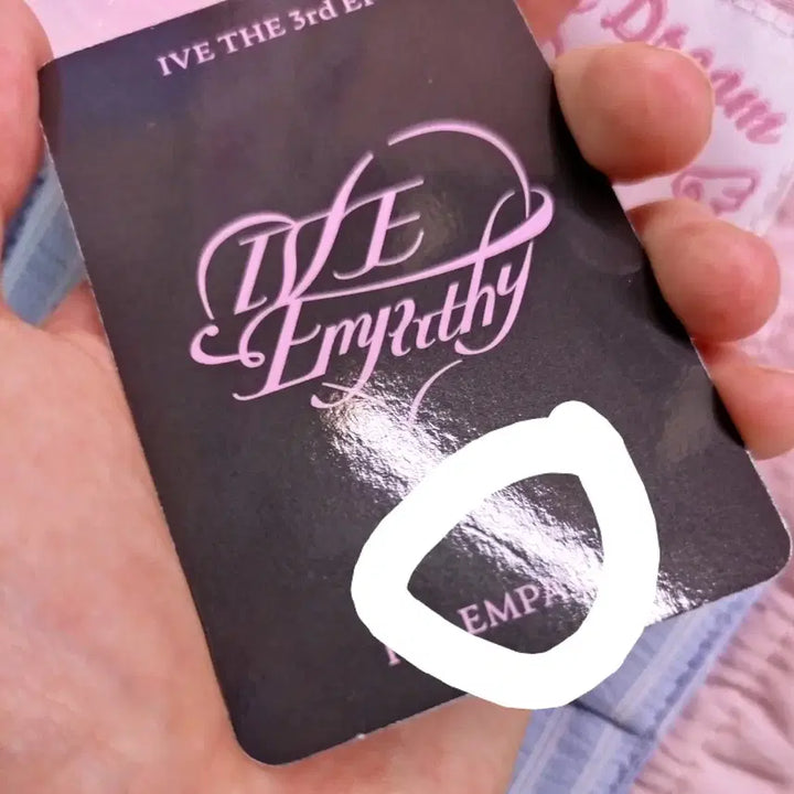 [BUNJANG] IVE Yujin Editude Studio Live Recording Photocard / 폭폭덤!!) 아이브 유진 에디튜드 공방 시세킹 판매합니다! 아이브 레이 이서 가을 유진 원영 리즈 얼빡 사복 이즈위 메이크스타 케타포 비트로드 위드뮤 사웨 애플뮤직 미니브