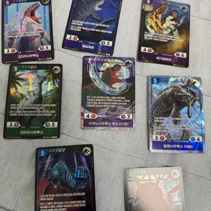 [BUNJANG] Tyrannosaurus Rex [The Moon] SSR Card / 티라노사우루스 렉스 [더 문] SSR 카드