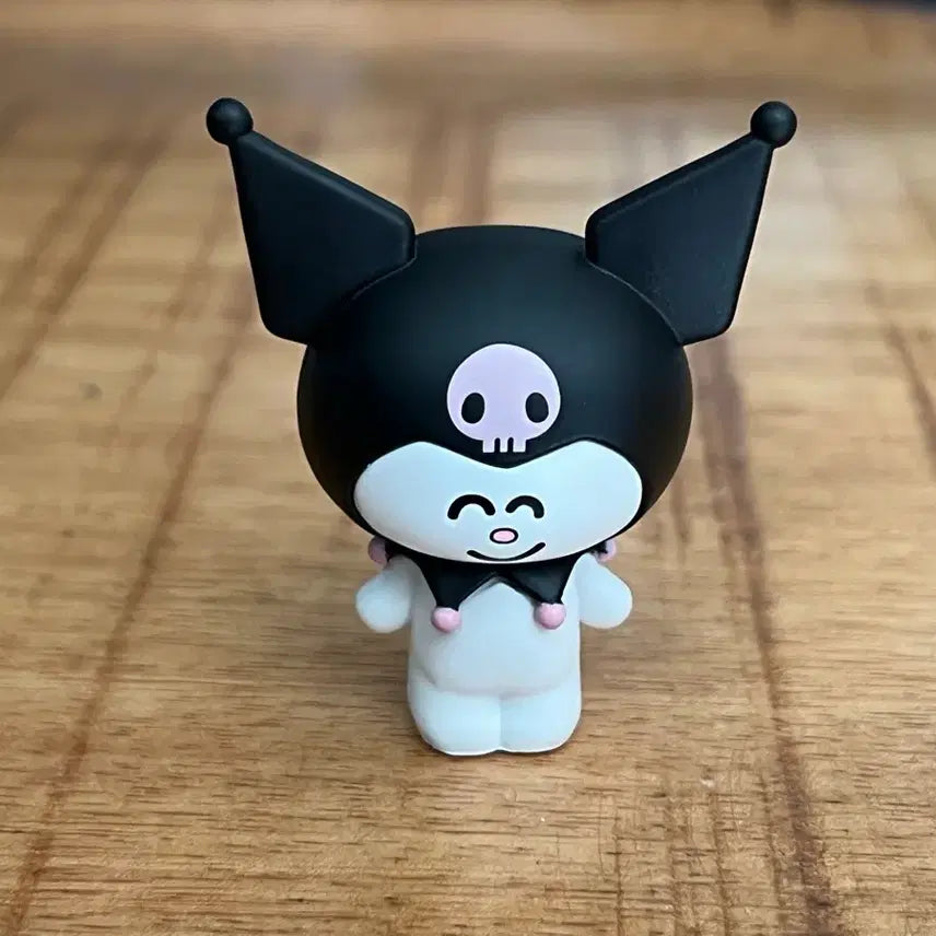 [BUNJANG] Kuromi Character Figure / 쿠로미