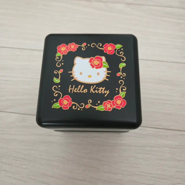 [BUNJANG] Vintage Hello Kitty Storage Box Lunch Box / 고전키티 보관함 도시락