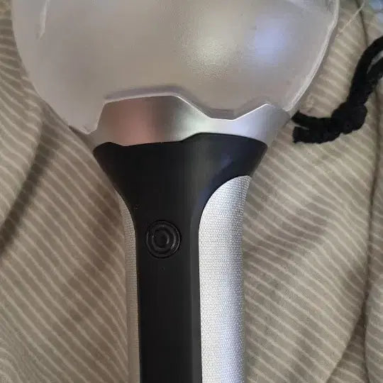[BUNJANG] BTS Official Light Stick (ARMY Bomb) Ver.2 / BTS 공식 응원봉(아미밤) VER.2