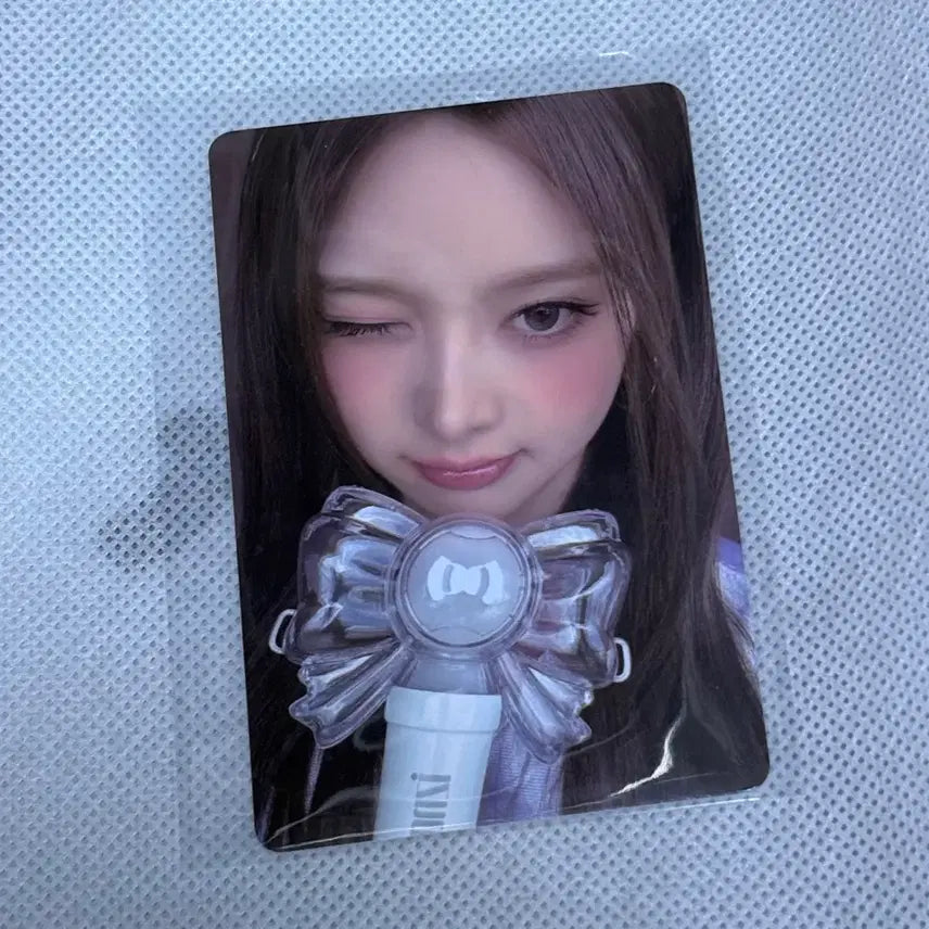 [BUNJANG] Izna Lightstick Photocard Jimin / 이즈나 응원봉 포카 방지민