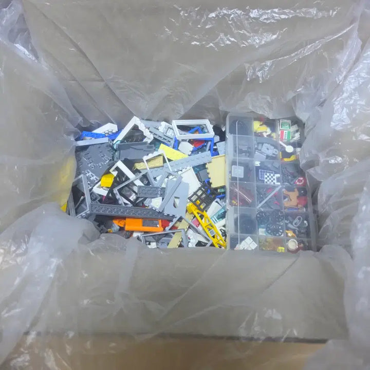 [BUNJANG] LEGO Block Set Bundle / 레고 블록 2통 일괄 판매