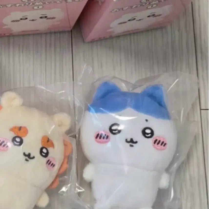 [BUNJANG] Chiikawa Seated Plush 1st Edition Hachware / [미개봉]치이카와 앉은 누이 1탄 오스와리 누이구루미 하치와레