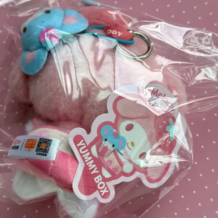 [BUNJANG] Sanrio My Melody Strawberry Donut Plush / 산리오 마이멜로디 인형 딸기도넛