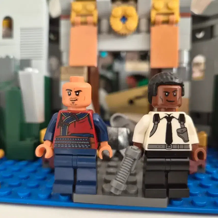 [BUNJANG] LEGO Marvel Wong &amp; Nick Fury Minifigure Set / 레고 마블 웡 &amp; 닉퓨리