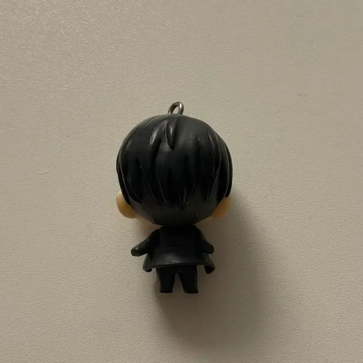 [BUNJANG] Attack on Titan Levi Keychain / 진격의거인 진격거 리바이 키링