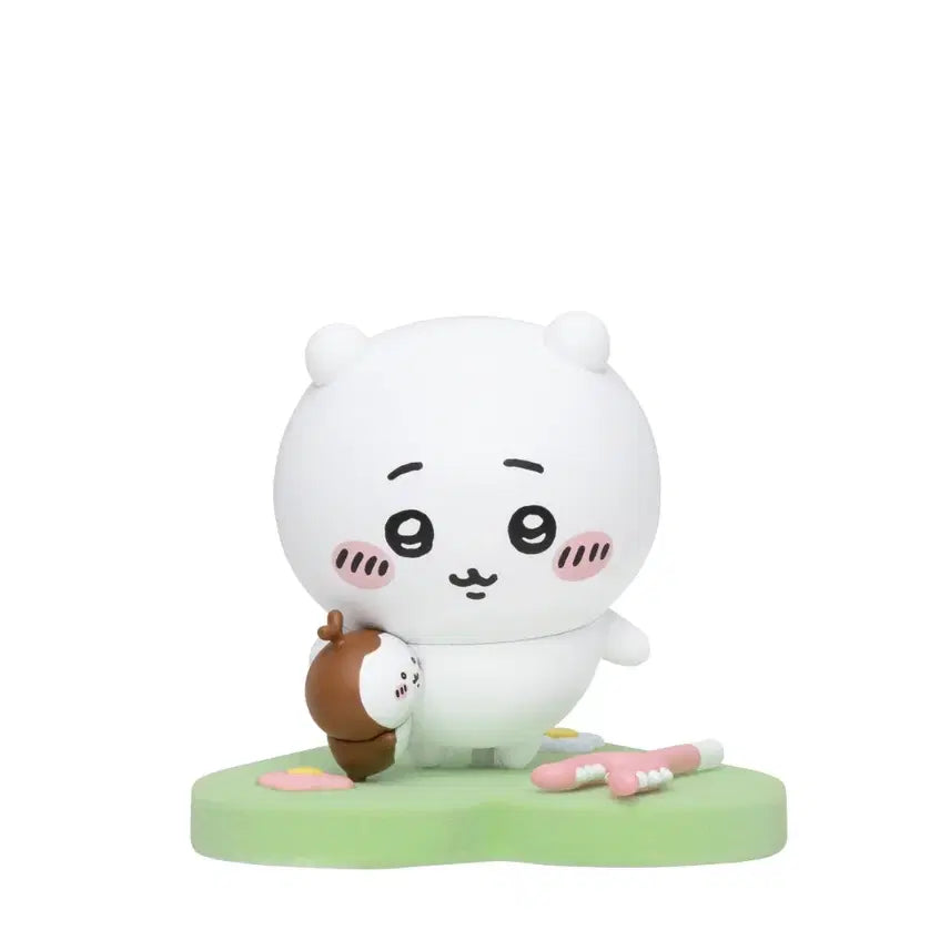 [BUNJANG] Chiikawa Darake Tsuki Sugoi Chiikawa &amp; Beetle Figure / 치이카와 다라케 투성이 피규어 -치이카와와 풍뎅이