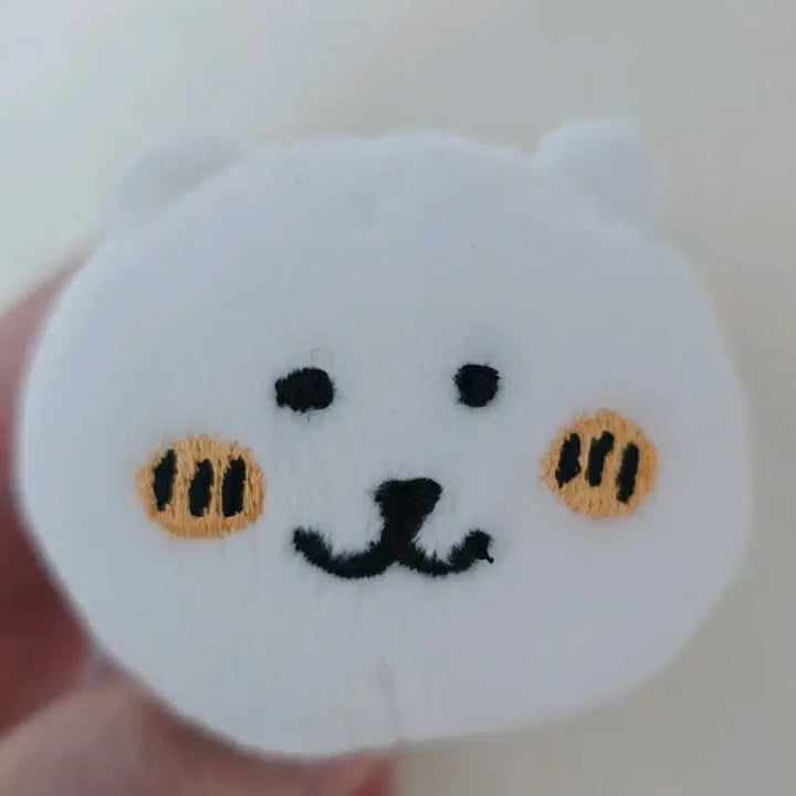 [BUNJANG] Nongdam Ggom Pin Accessory / 농담곰인형 옷핀으로된 제품 양도합니다 (하자있음)