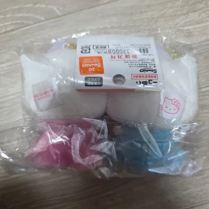 [BUNJANG] Sanrio Princess Kitty Plush Charm / 산리오 공주 키티 착붙 인형 키링