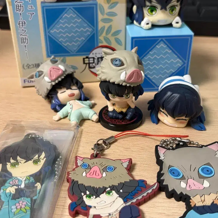 [BUNJANG] Demon Slayer Inosuke Bundle Set / 귀멸의칼날 이노스케 굿즈 일괄 판매