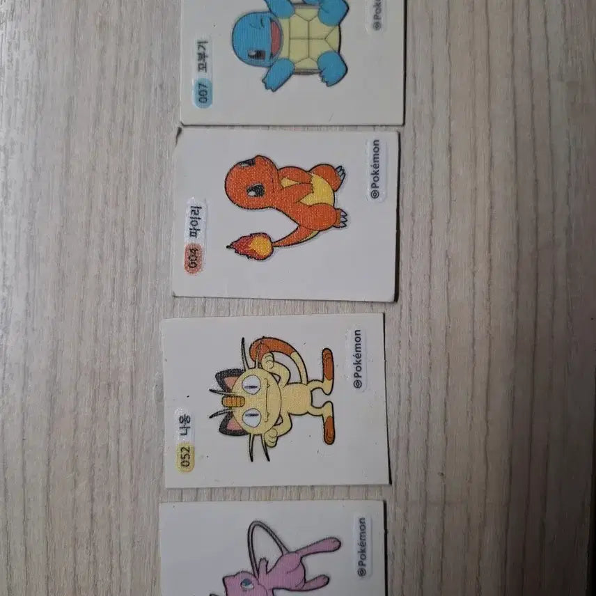 [BUNJANG] Pokemon Card Squirtle, Charmander, Meowth, Mew / 포켓몬 카드 꼬부기/파이리/나옹/뮤