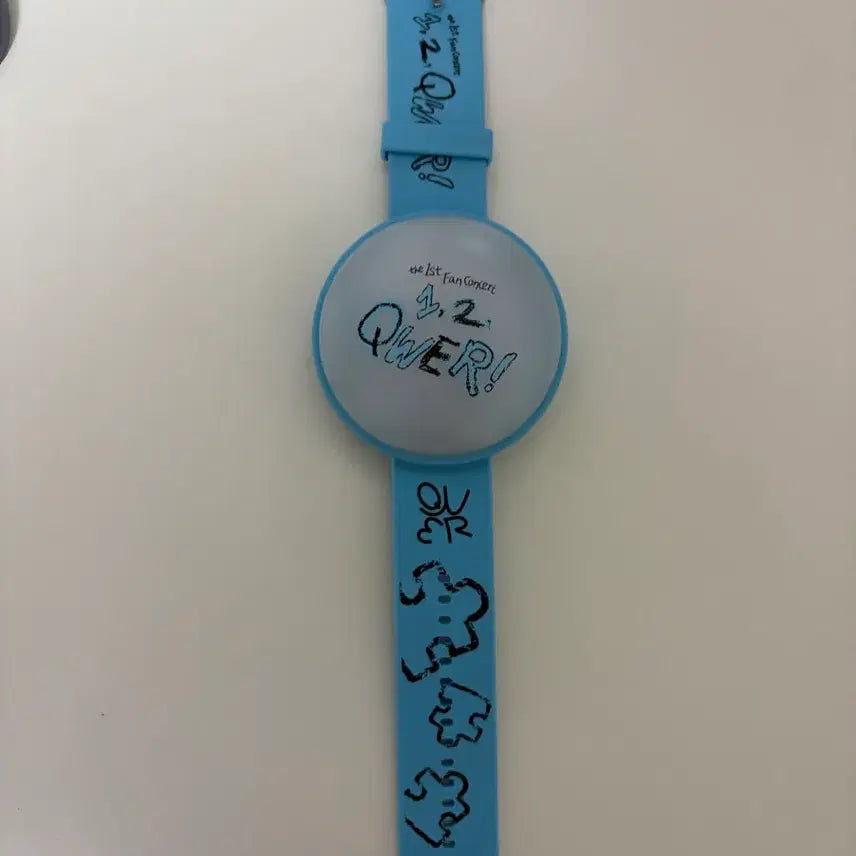 [BUNJANG] QWER Cheering Bracelet / Qwer 응원 팔찌