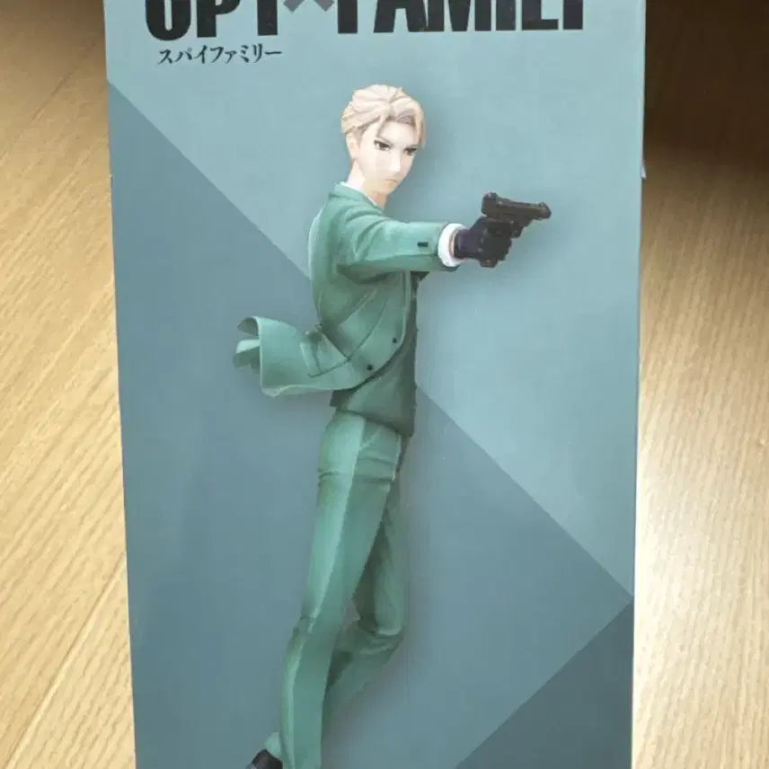 [BUNJANG] Spy x Family Loid Forger Figure / 스파이 패밀리 로이드 포저 피규어