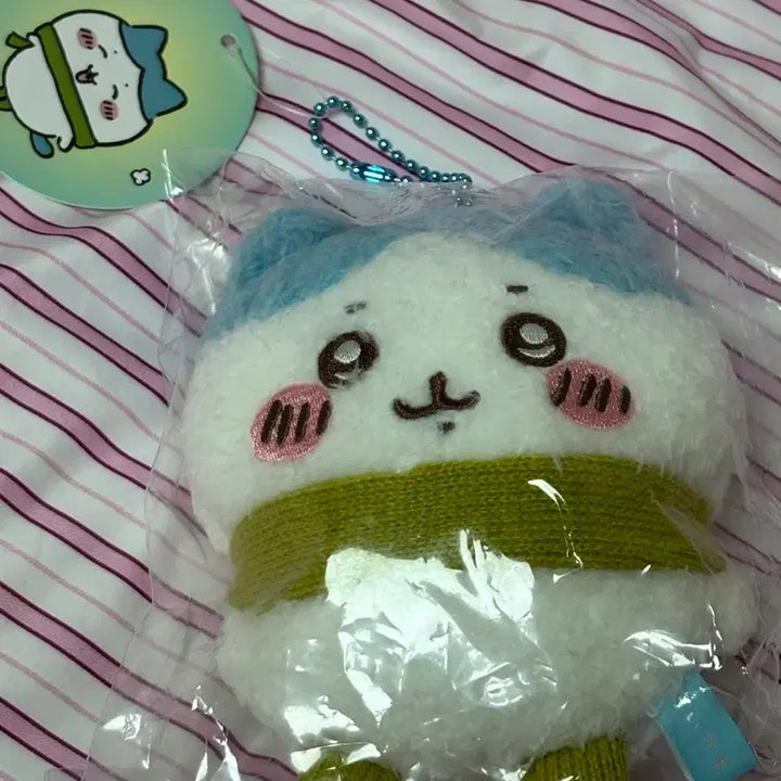 [BUNJANG] Chiikawa Hachiware Winter Scarf Mascot Doll Keychain / 치이카와 하치와레 겨울 목도리 마스코트 인형 키링