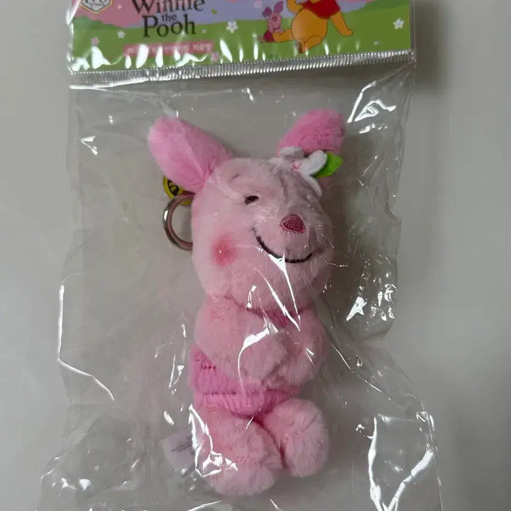[BUNJANG] Compose Disney Winnie the Pooh Collaboration Piglet Cherry Blossom Doll Keychain (Sealed) / 미개봉) 컴포즈 디즈니 곰돌이 푸 콜라보 피글렛 벚꽃 인형 키링