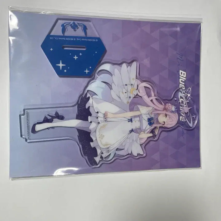 [BUNJANG] Blue Archive Mika Acrylic Stand / 블루아카이브 미카 아크릴 스탠드
