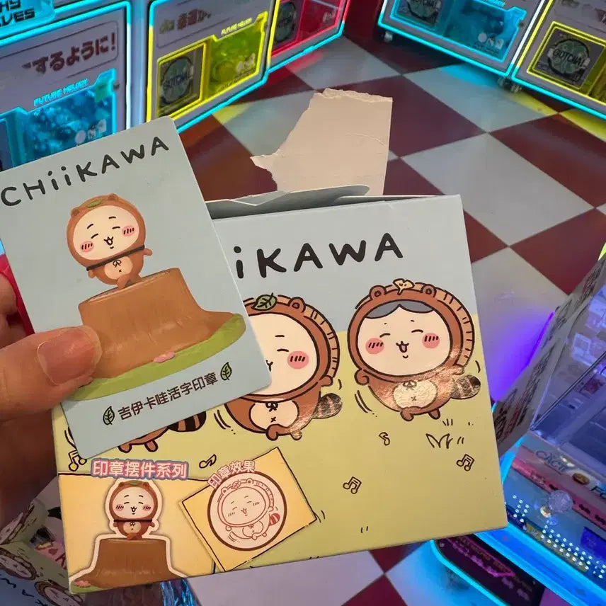 [BUNJANG] Chiikawa Raccoon Figurine Stamp / 치이카와 숲속 너구리 피규어 도장