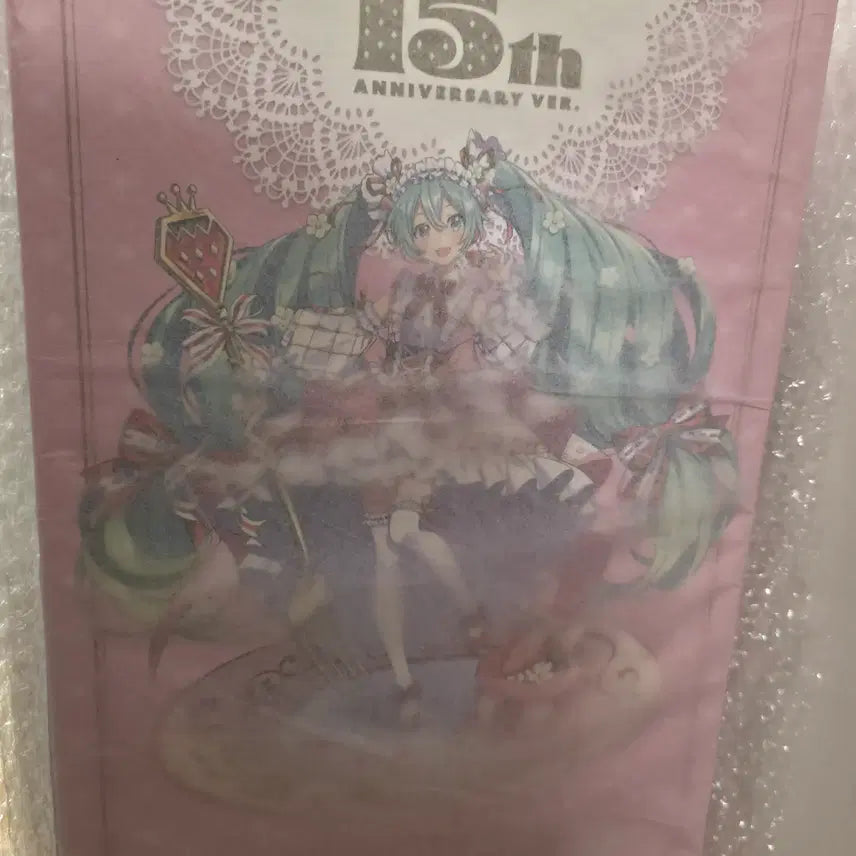 [BUNJANG] 15th Anniversary Strawberry Miku Sealed Figure / 15주년 딸기미쿠 미개봉