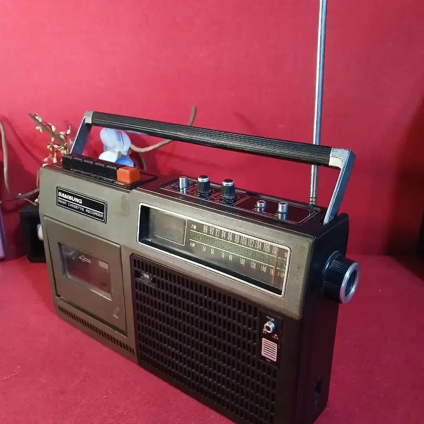 [BUNJANG] Vintage Samsung Electronics Cassette Radio / 빈티지 삼성전자 카세트라디오