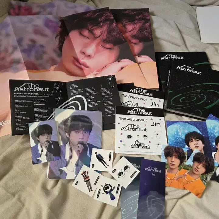 [BUNJANG] BTS Jin The Astronaut Photocard Bundle Set / 특전 포함) 방탄bts 진 디아스트로넛