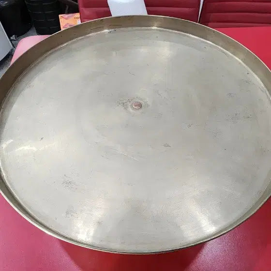 [BUNJANG] Jo Jong-cheol Artisan Yugi Brass Tea Table / 시흥유기장 조종철작 놋찻상