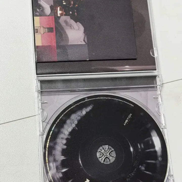 [BUNJANG] Untell Bedroom Trip Signed CD Album / 언텔 untell  Bedroom Trip 씨디 앨범 싸인반