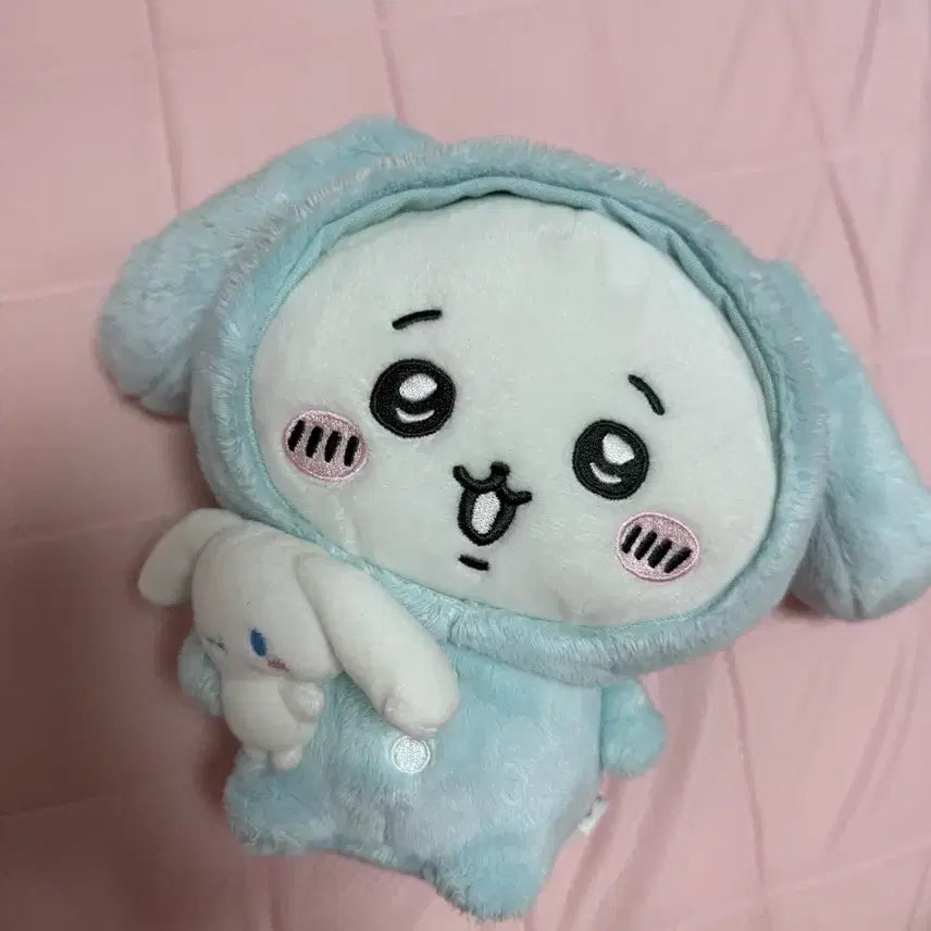 [BUNJANG] Sanrio x Chiikawa Cinnamoroll Collaboration Plush Doll / 시나모롤 치이카와 인형 (산리오 먼작귀 콜라보)