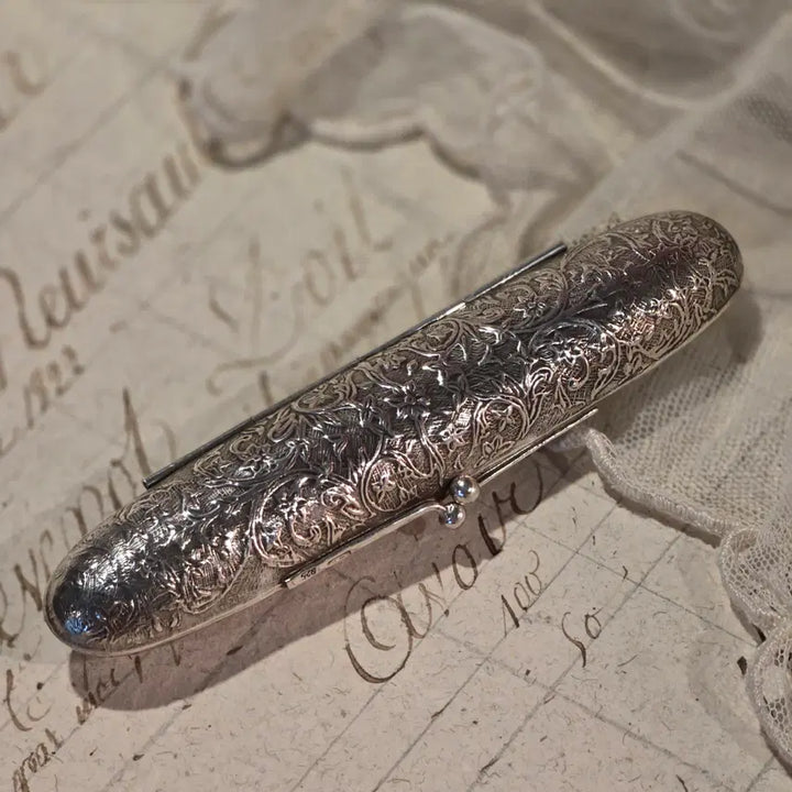 [BUNJANG] Antique 925 Sterling Silver Floral Scroll Cigar Case / 앤틱 925 스털링 실버 시가 케이스