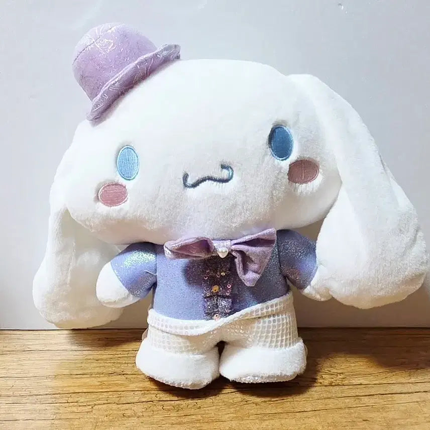 [BUNJANG] Cinnamoroll Plush / 시나모롤 인형